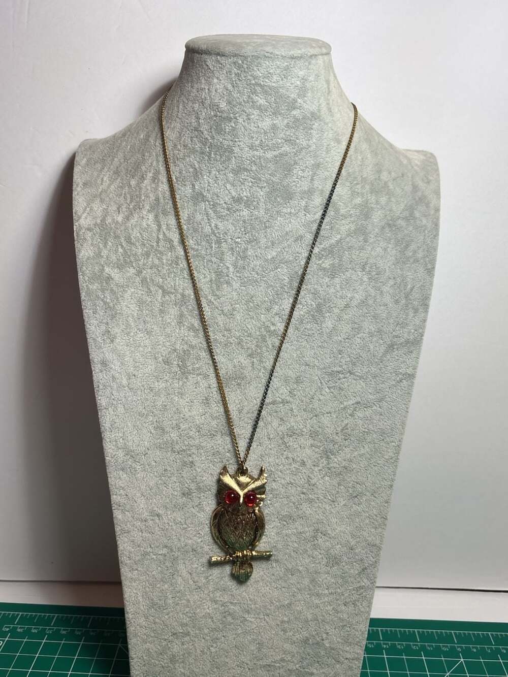 Vintage Gold Tone Red Cabochon Eyed Owl Pendant Necklace on Branch